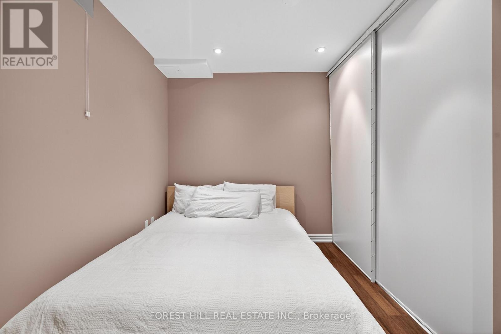 10 Mendel Crescent, Vaughan, Ontario L4J 9B6 - Photo 31 - N12544514