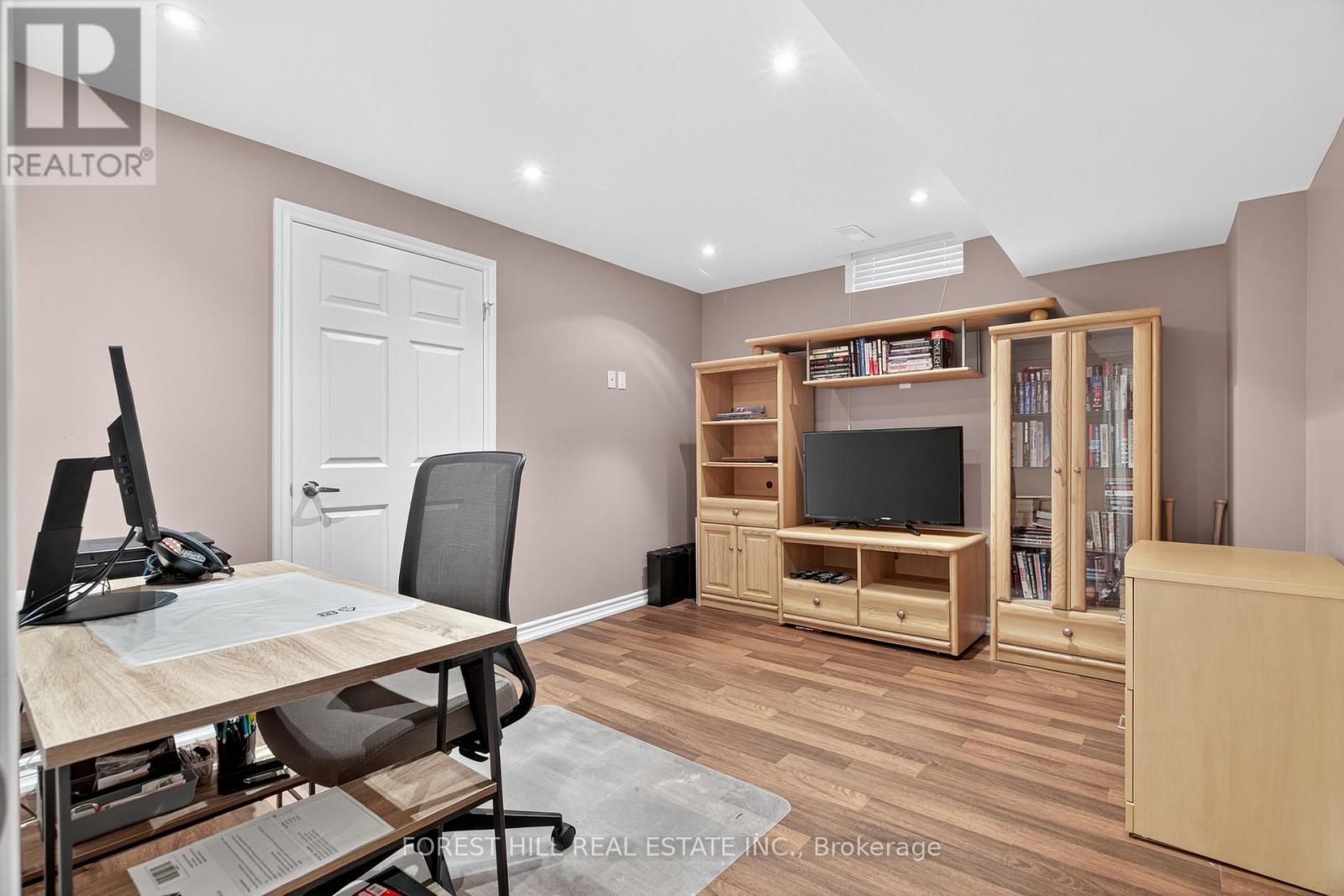 10 Mendel Crescent, Vaughan, Ontario L4J 9B6 - Photo 33 - N12544514