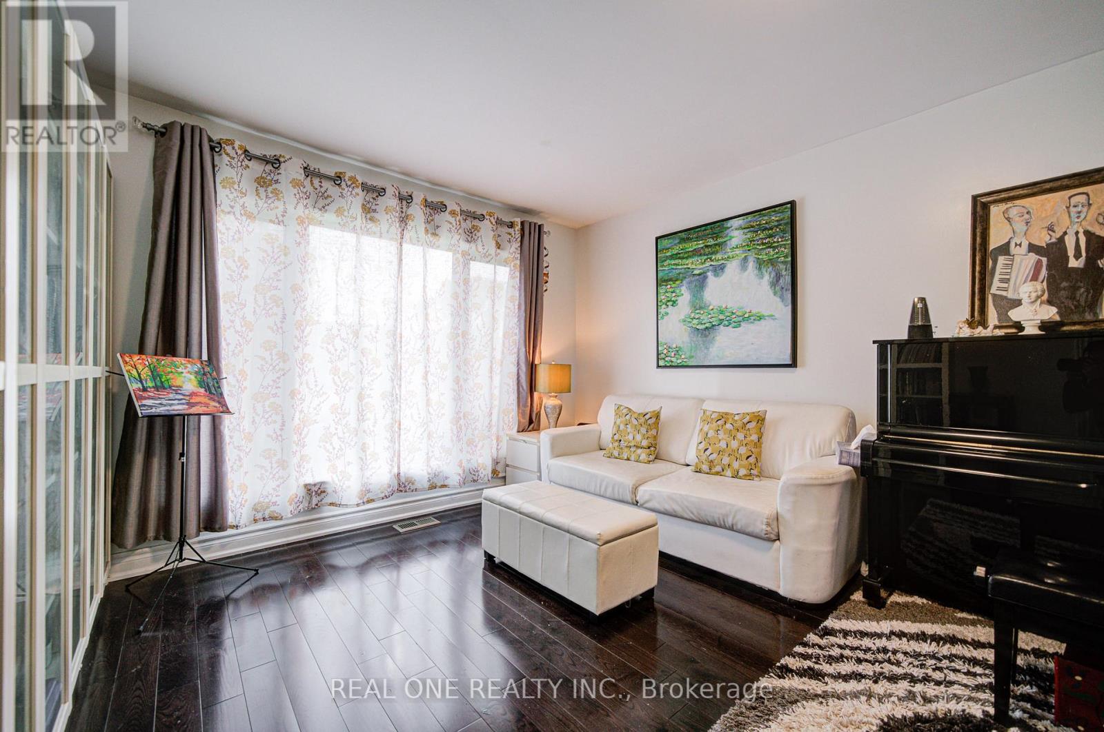 72 Highgate Drive, Markham, Ontario  L3R 3R9 - Photo 9 - N12544528