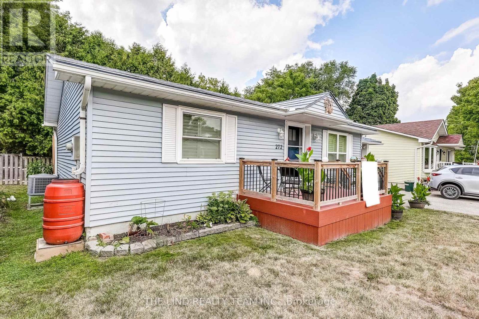 272 Jeff Smith Court, Newmarket, Ontario  L3Y 8C5 - Photo 3 - N12544552