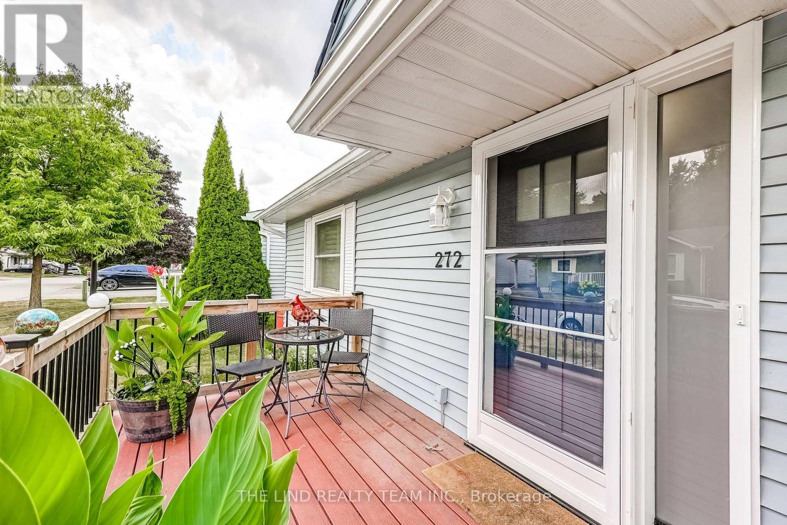 272 Jeff Smith Court, Newmarket, Ontario  L3Y 8C5 - Photo 4 - N12544552