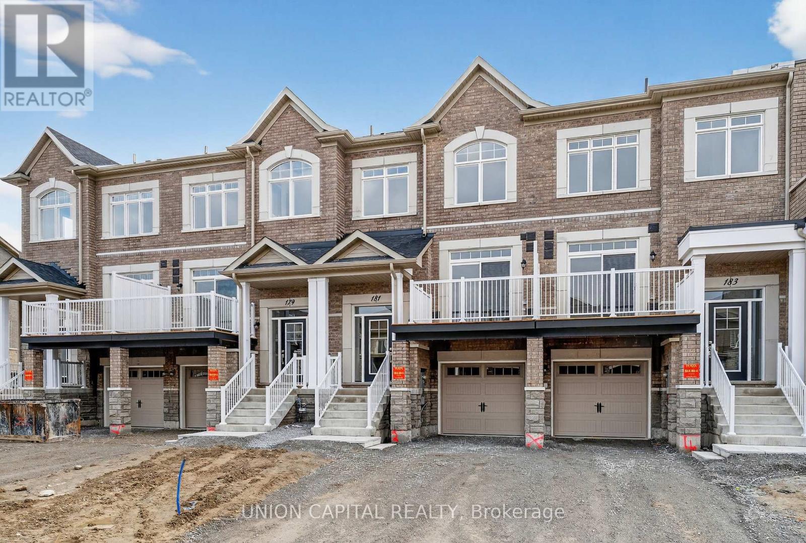 181 Seguin Street, Richmond Hill, Ontario  L4E 1N3 - Photo 3 - N12544564