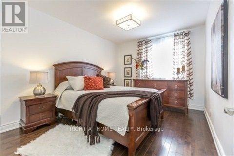 Upper - 326 Taylor Mills Drive N, Richmond Hill, Ontario  L4C 2T9 - Photo 6 - N12544580