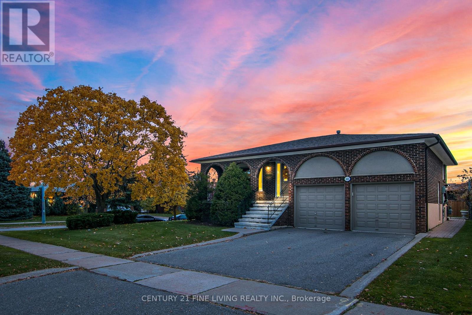 431 WOODBRIDGE AVENUE, Vaughan, Ontario