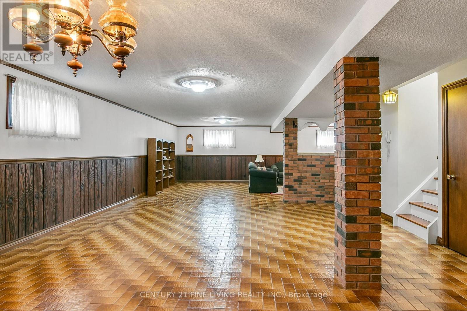 431 Woodbridge Avenue, Vaughan, Ontario  L4L 2T3 - Photo 31 - N12544582