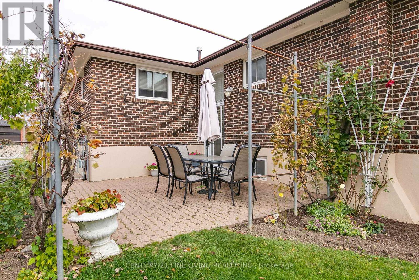 431 Woodbridge Avenue, Vaughan, Ontario  L4L 2T3 - Photo 39 - N12544582