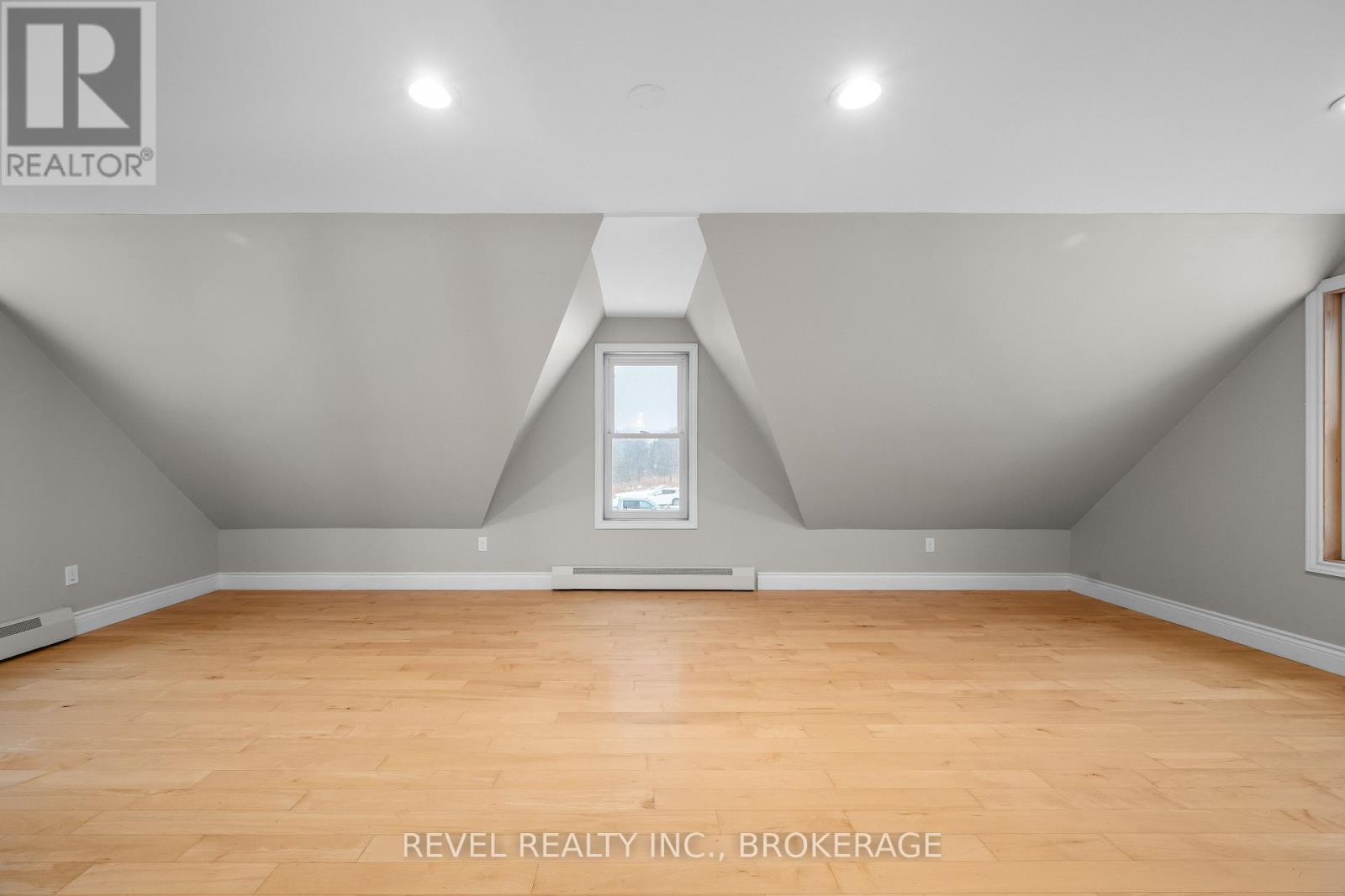 12206 Land O'nod Road, Merrickville-Wolford, Ontario K0G 1R0 - Photo 17 - X12544686