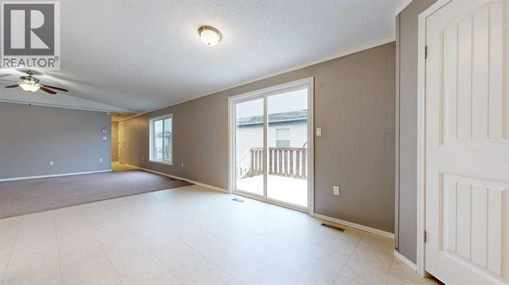 8805 91 Street, Grande Prairie, Alberta  T8X 0C4 - Photo 8 - A2248383