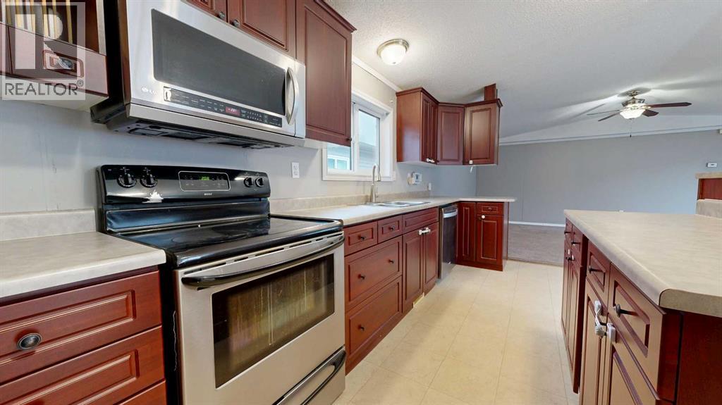 8805 91 Street, Grande Prairie, Alberta  T8X 0C4 - Photo 7 - A2248383