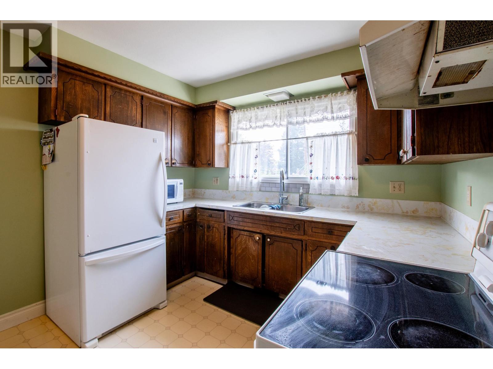 2438 Mcbride Crescent, Prince George, British Columbia  V2M 2A1 - Photo 15 - R3045281