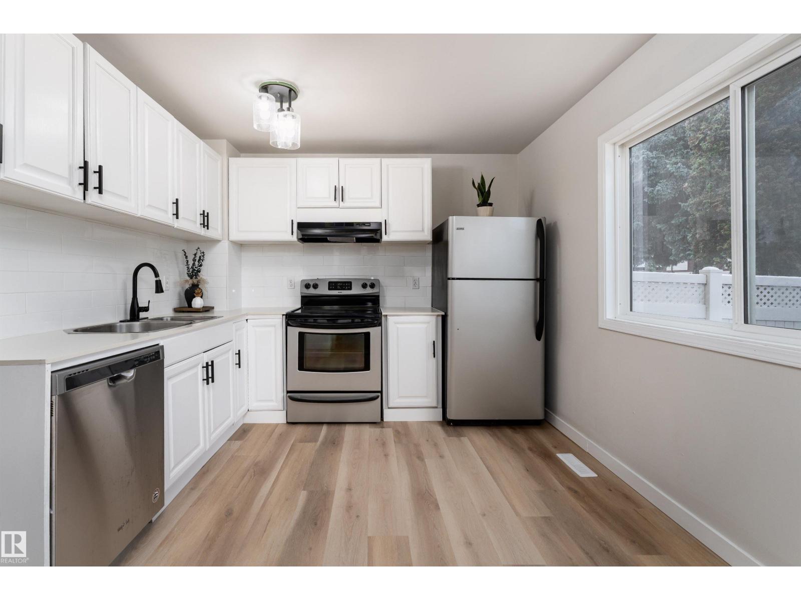 2909 139 Av Nw, Edmonton, Alberta  T5Y 2B3 - Photo 17 - E4465281