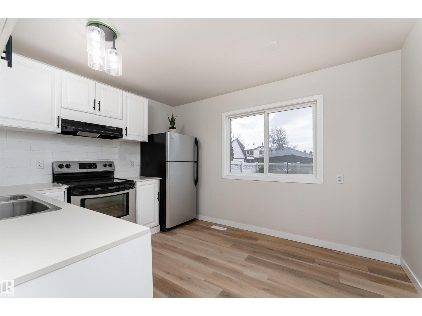 2909 139 Av Nw, Edmonton, Alberta  T5Y 2B3 - Photo 16 - E4465281