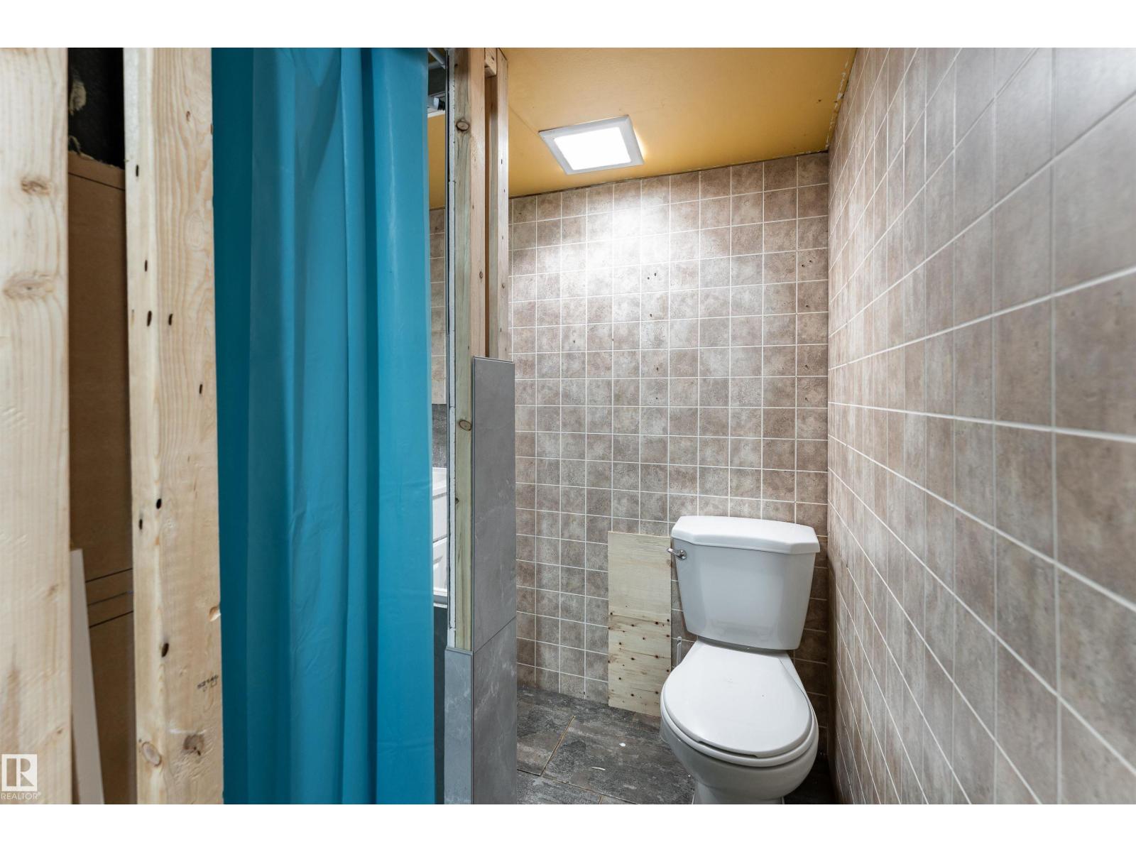 2909 139 Av Nw, Edmonton, Alberta  T5Y 2B3 - Photo 36 - E4465281