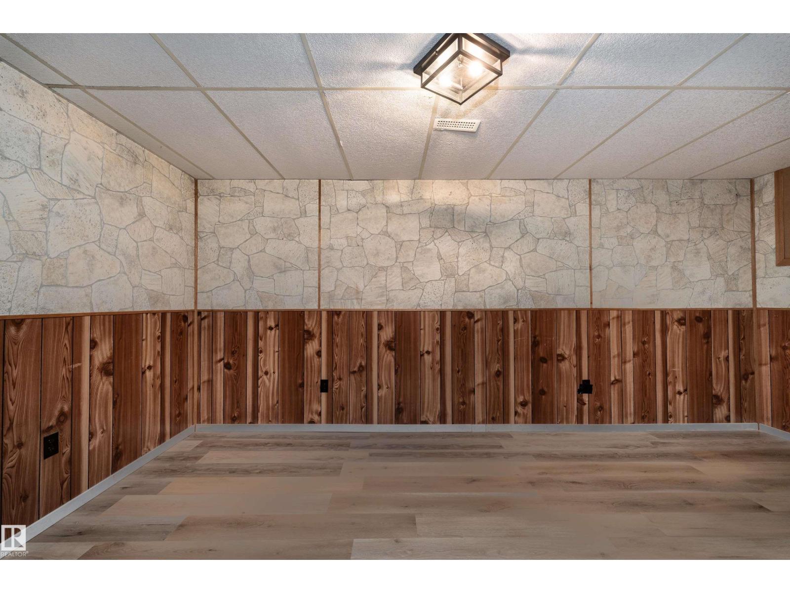 2909 139 Av Nw, Edmonton, Alberta  T5Y 2B3 - Photo 39 - E4465281