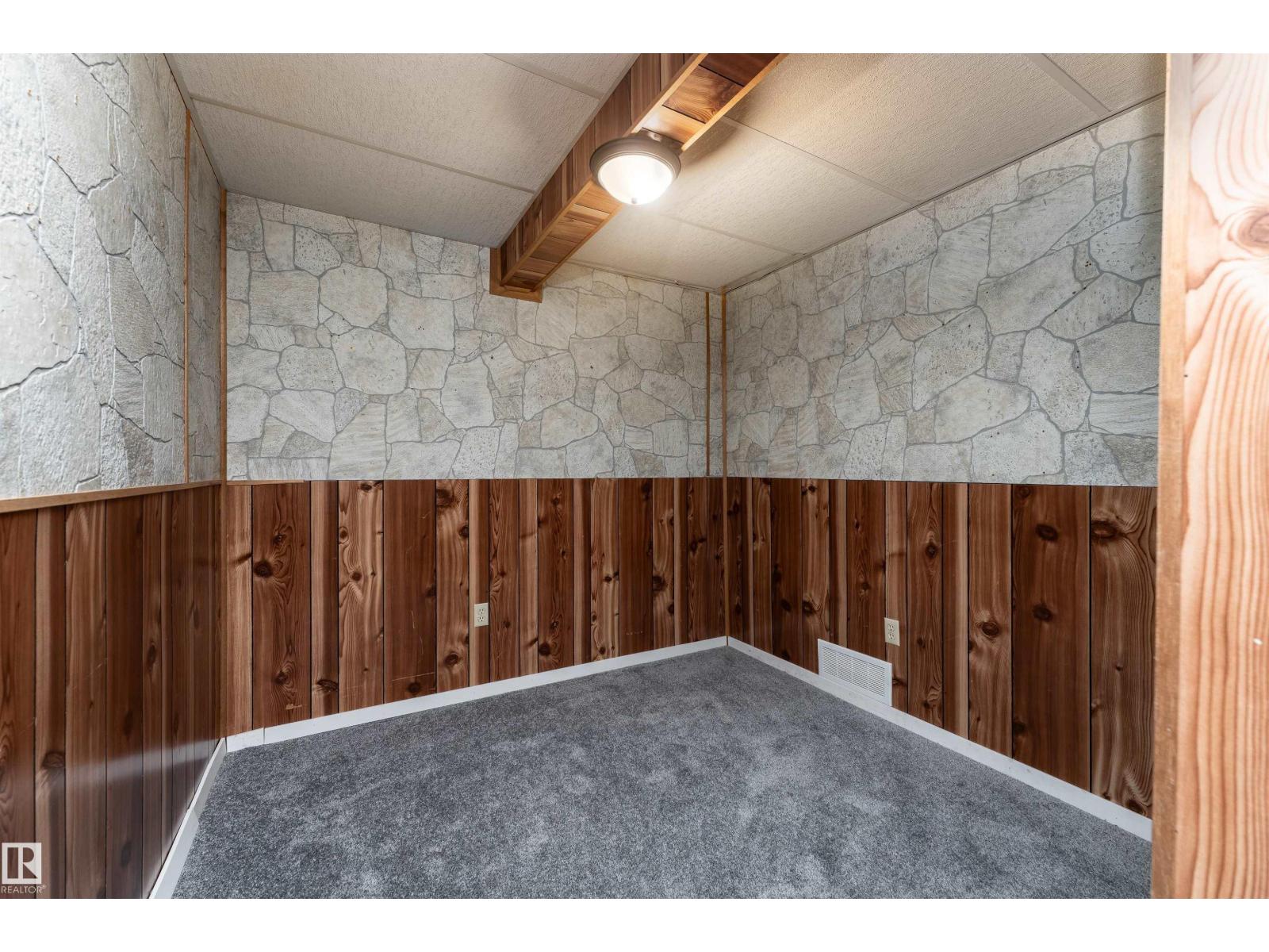 2909 139 Av Nw, Edmonton, Alberta  T5Y 2B3 - Photo 33 - E4465281