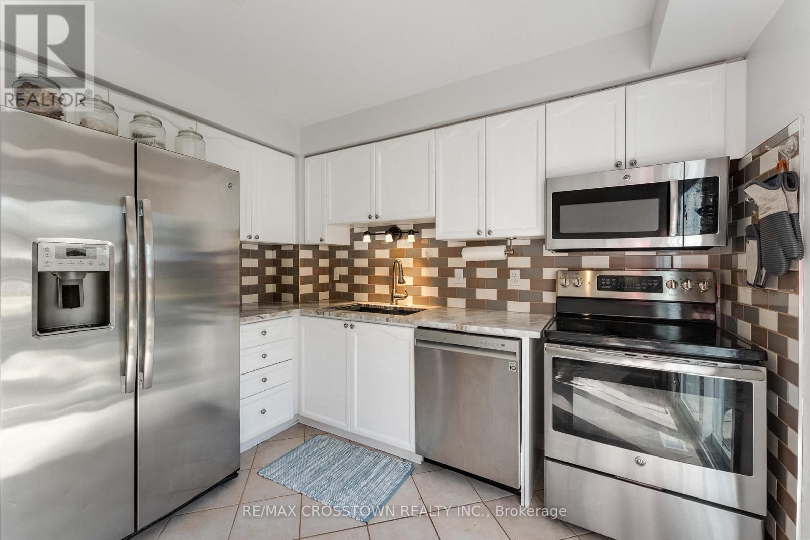 10 Carter Road, Barrie, Ontario  L4N 7L1 - Photo 12 - S12544362