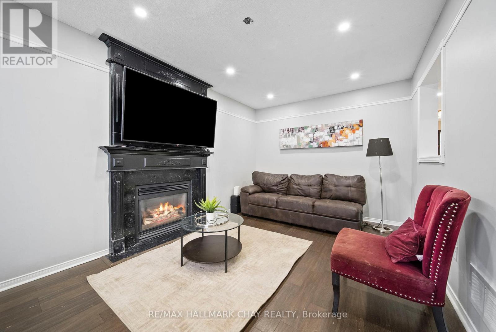 56 Hubbert Crescent, Barrie, Ontario  L4N 9M4 - Photo 13 - S12544554