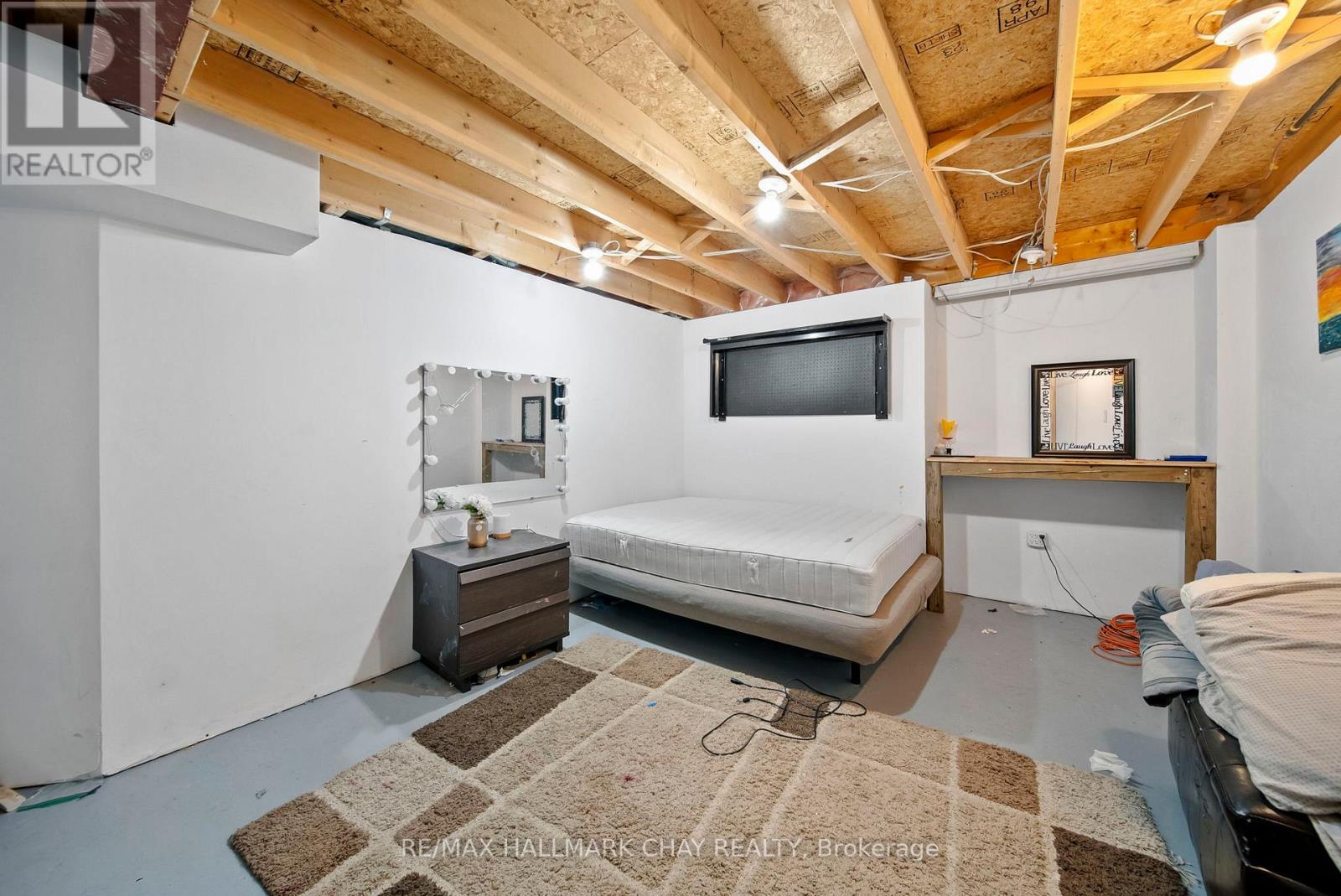 56 Hubbert Crescent, Barrie, Ontario  L4N 9M4 - Photo 33 - S12544554