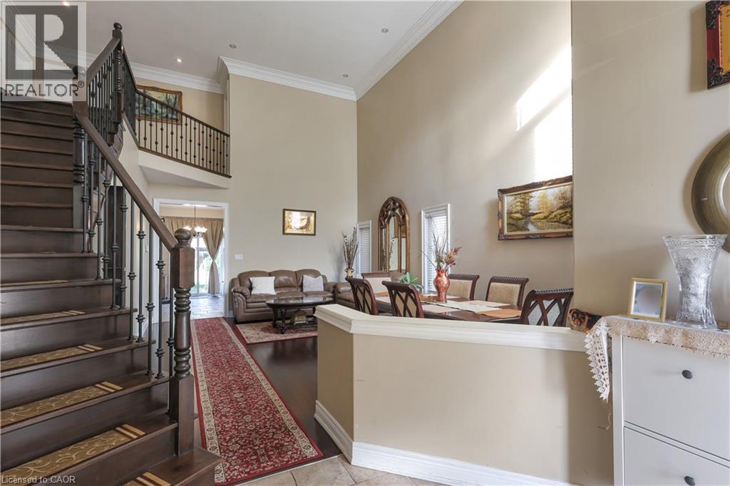 254 Rymal Road W, Hamilton, Ontario L9B 1B6 - Photo 3 - 40785427