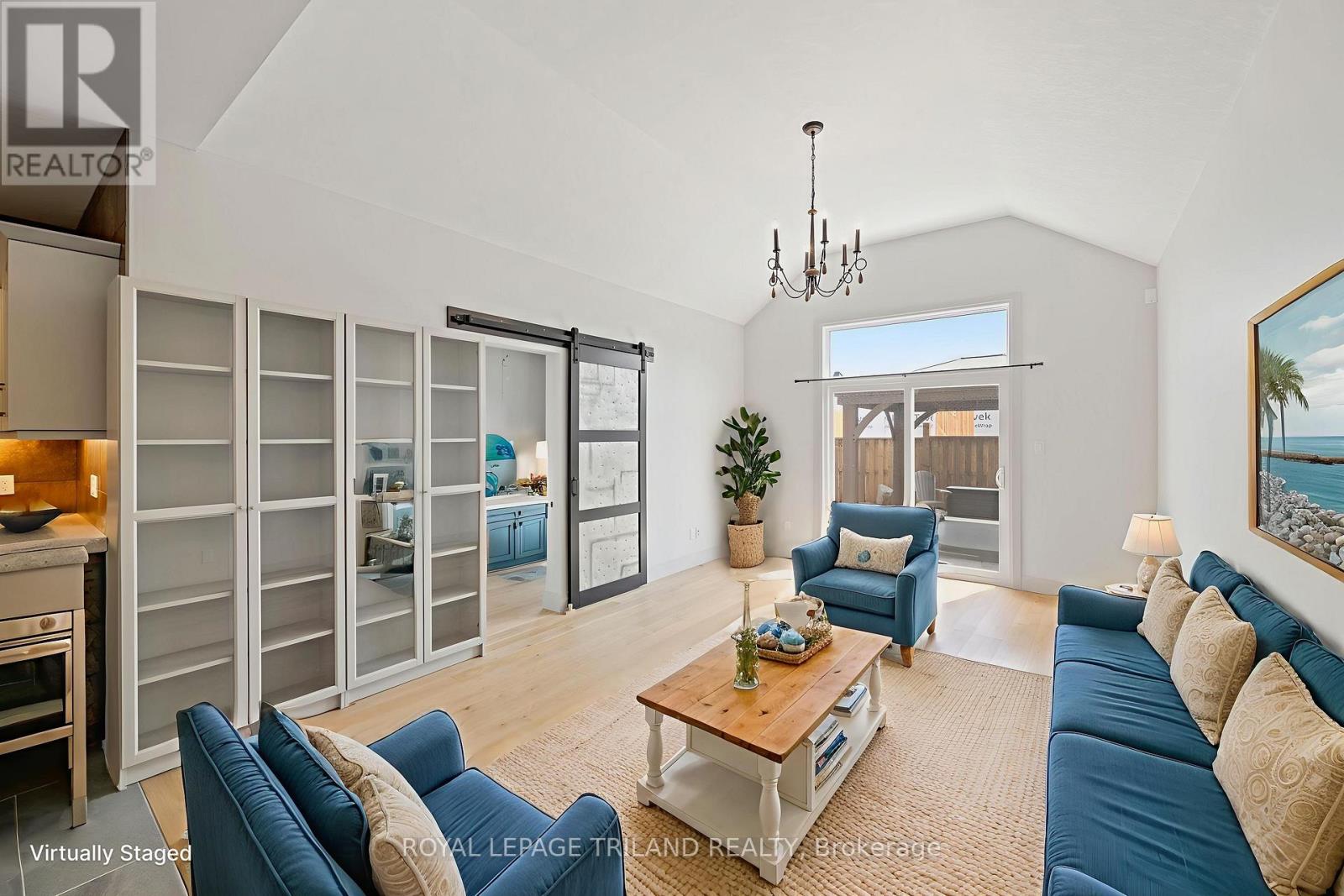 54 Compass Trail, Central Elgin, Ontario N5L 0B4 - Photo 11 - X12544610