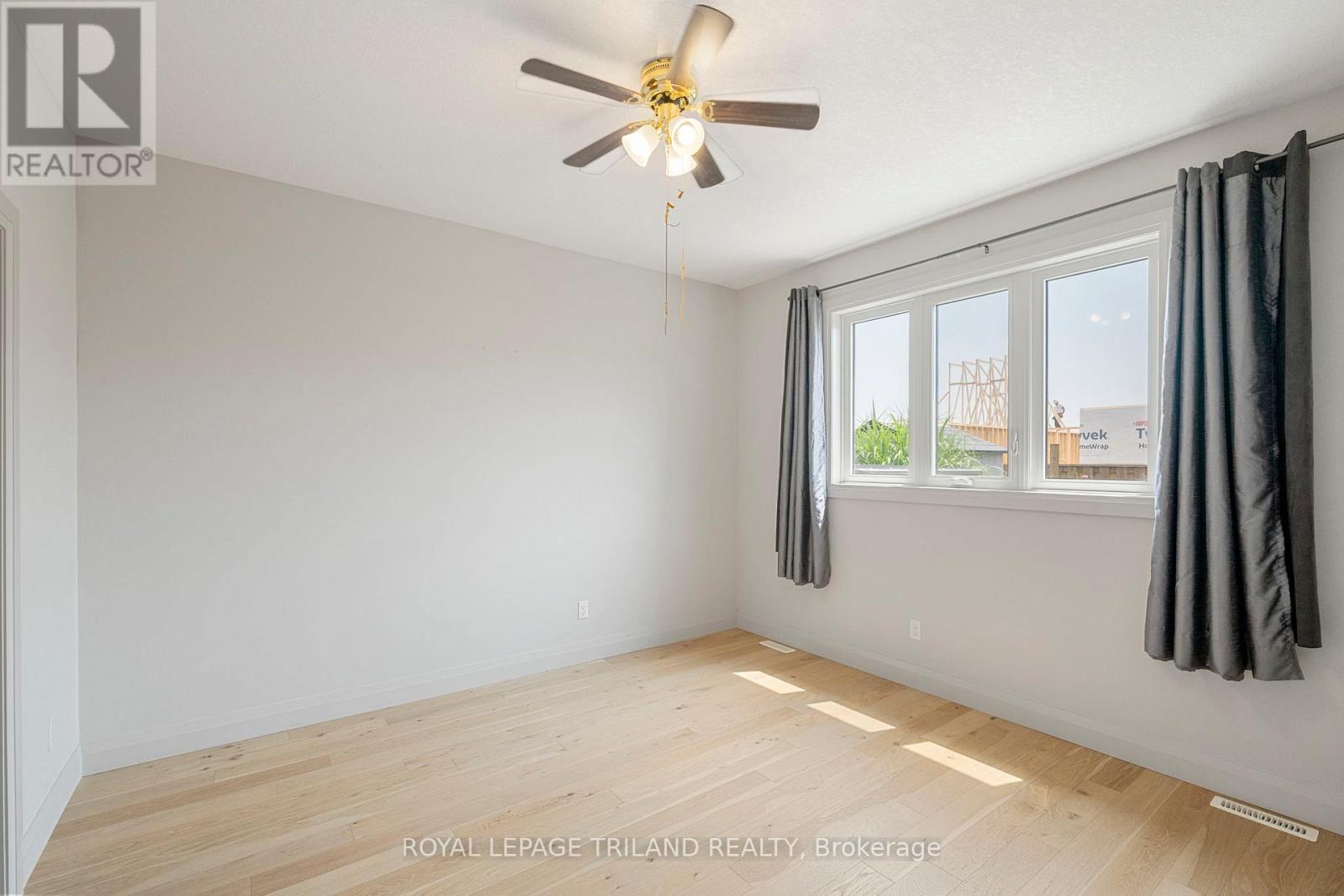 54 Compass Trail, Central Elgin, Ontario N5L 0B4 - Photo 15 - X12544610