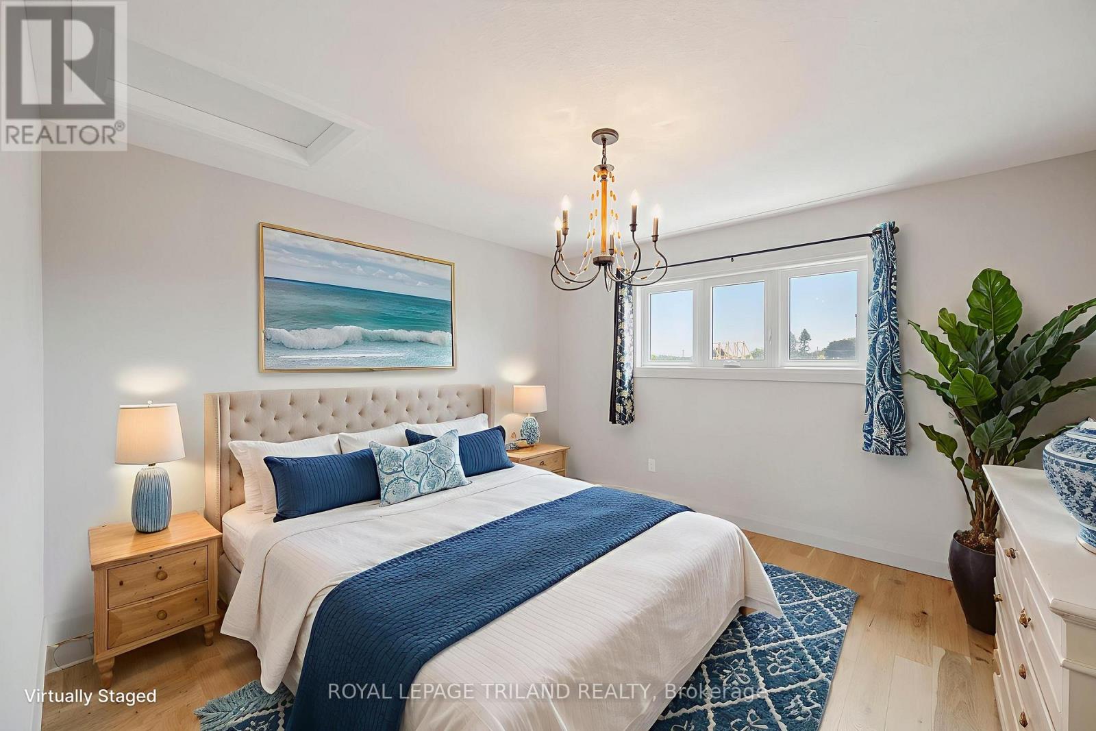 54 Compass Trail, Central Elgin, Ontario N5L 0B4 - Photo 23 - X12544610