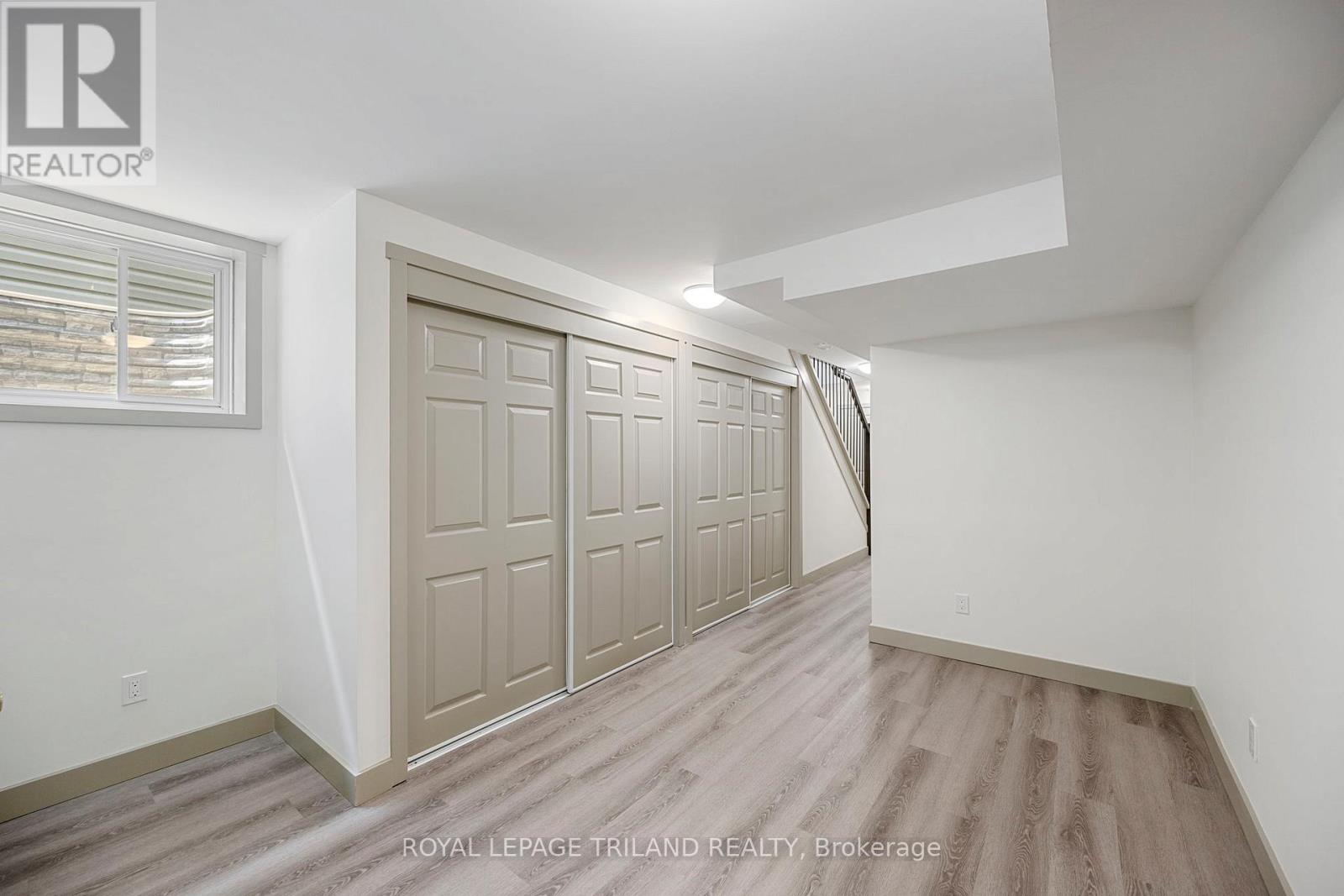 54 Compass Trail, Central Elgin, Ontario N5L 0B4 - Photo 27 - X12544610