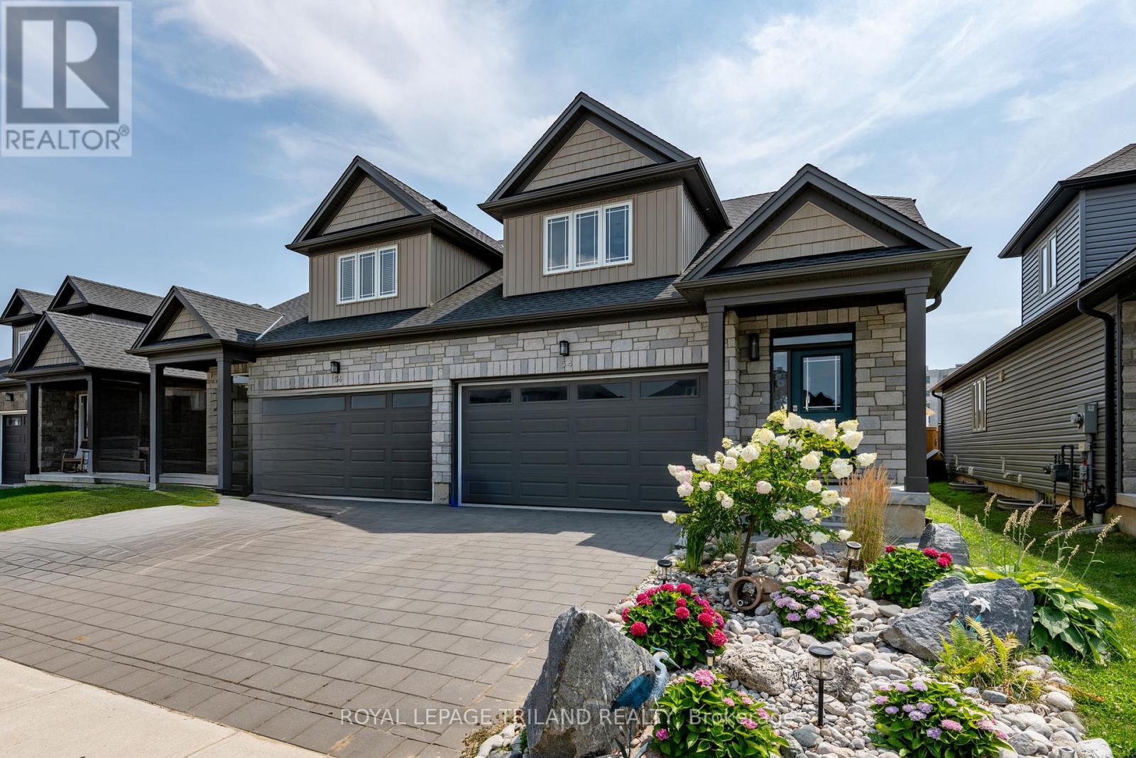 54 Compass Trail, Central Elgin, Ontario N5L 0B4 - Photo 4 - X12544610