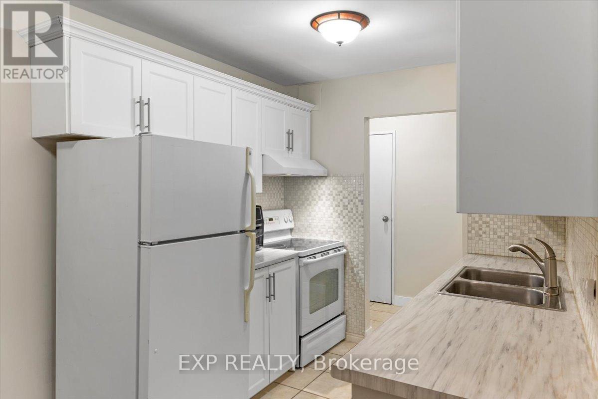 101 - 75 Huxley Street, London South, Ontario  N6J 4W7 - Photo 12 - X12544682