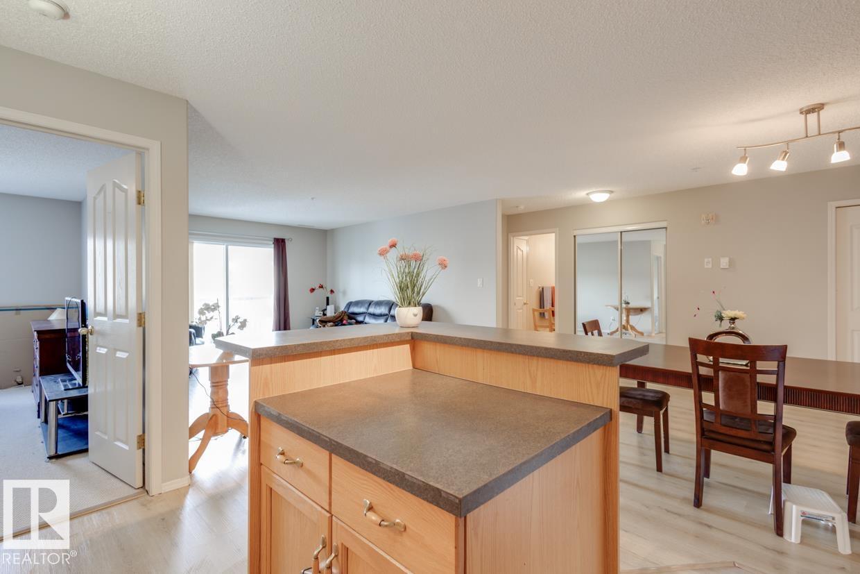#305 16303 95 St Nw, Edmonton, Alberta  T5Z 3V1 - Photo 10 - E4465709