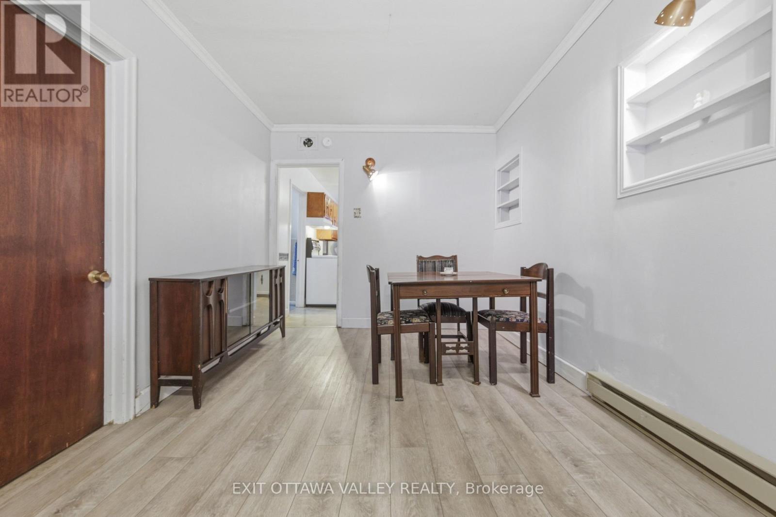 6 Ottawa Street, Laurentian Hills, Ontario K0J 1P0 - Photo 11 - X12544608