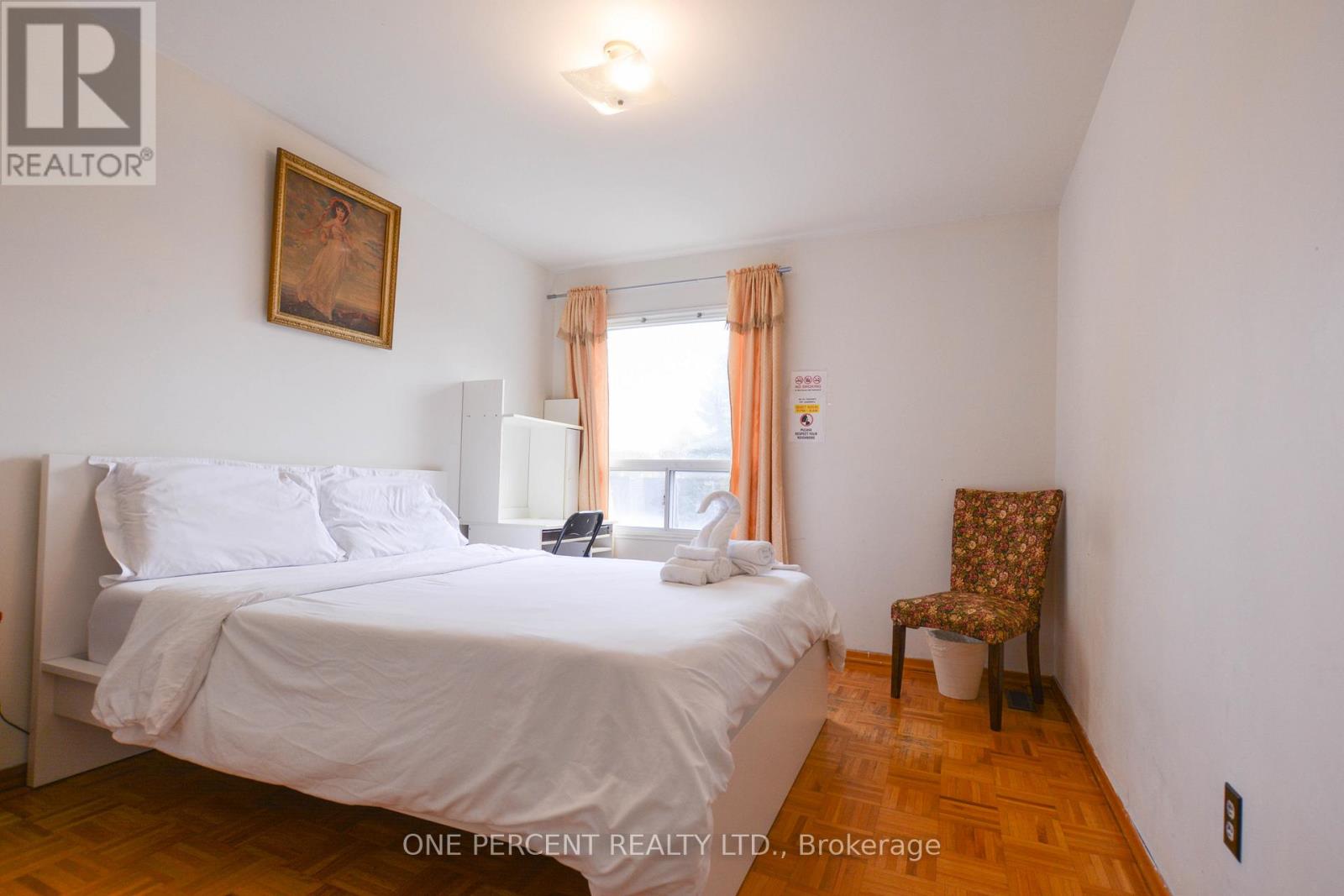 22 Mintwood Drive, Toronto, Ontario  M2M 3A7 - Photo 23 - C12511198