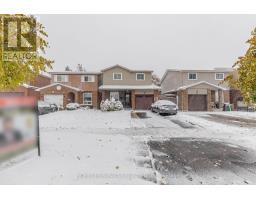 32 LANGSTON DRIVE, Brampton, Ontario