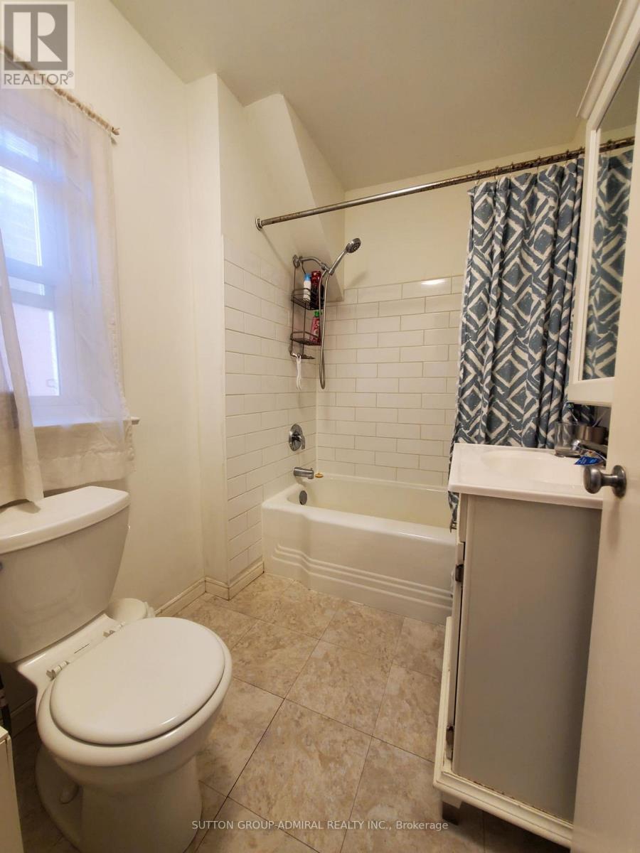 26 Forty First Street, Toronto, Ontario  M8W 3N6 - Photo 12 - W12544320