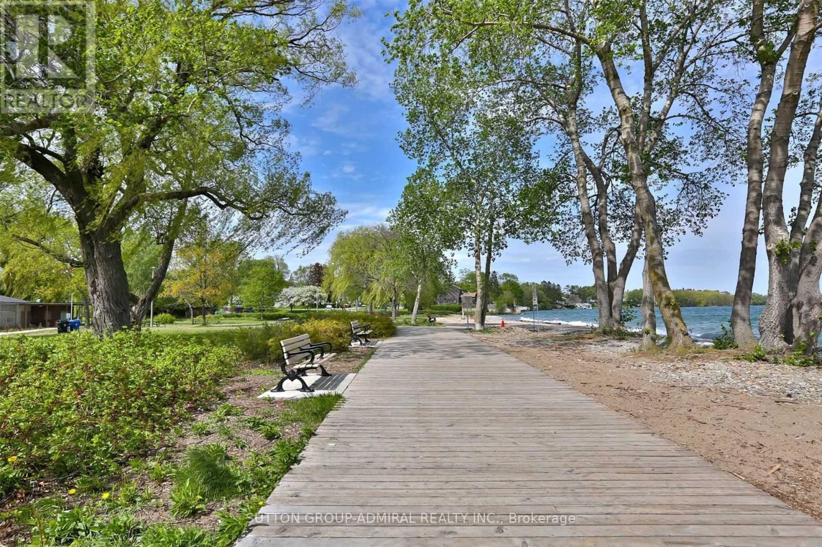 26 Forty First Street, Toronto, Ontario  M8W 3N6 - Photo 23 - W12544320