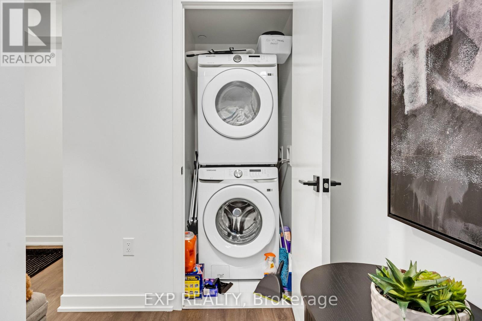 1108 - 36 Zorra Street, Toronto, Ontario  M8Z 4Z7 - Photo 21 - W12544332