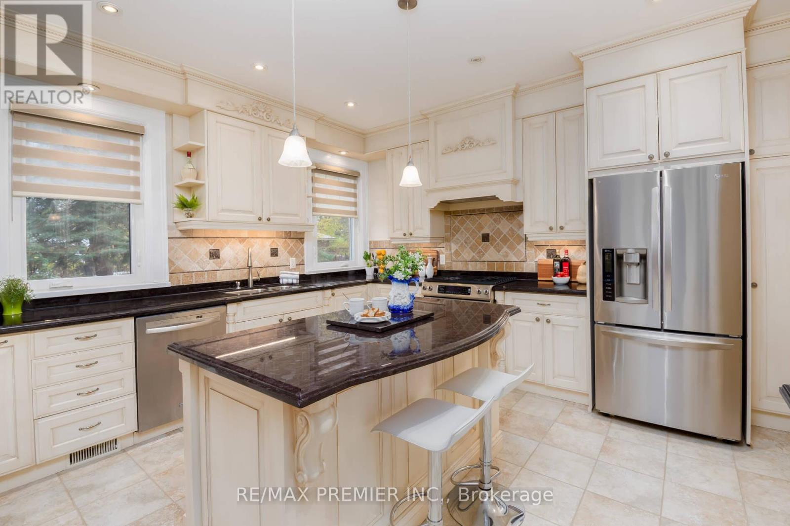 1,2,3 - 63 Main Street S, Brampton, Ontario  L6Y 1M9 - Photo 9 - W12544346