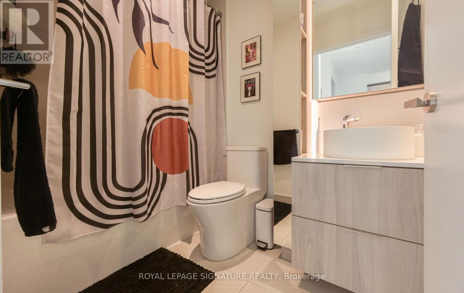 618 - 28 Ann Street, Mississauga, Ontario  L5G 3G1 - Photo 22 - W12544350