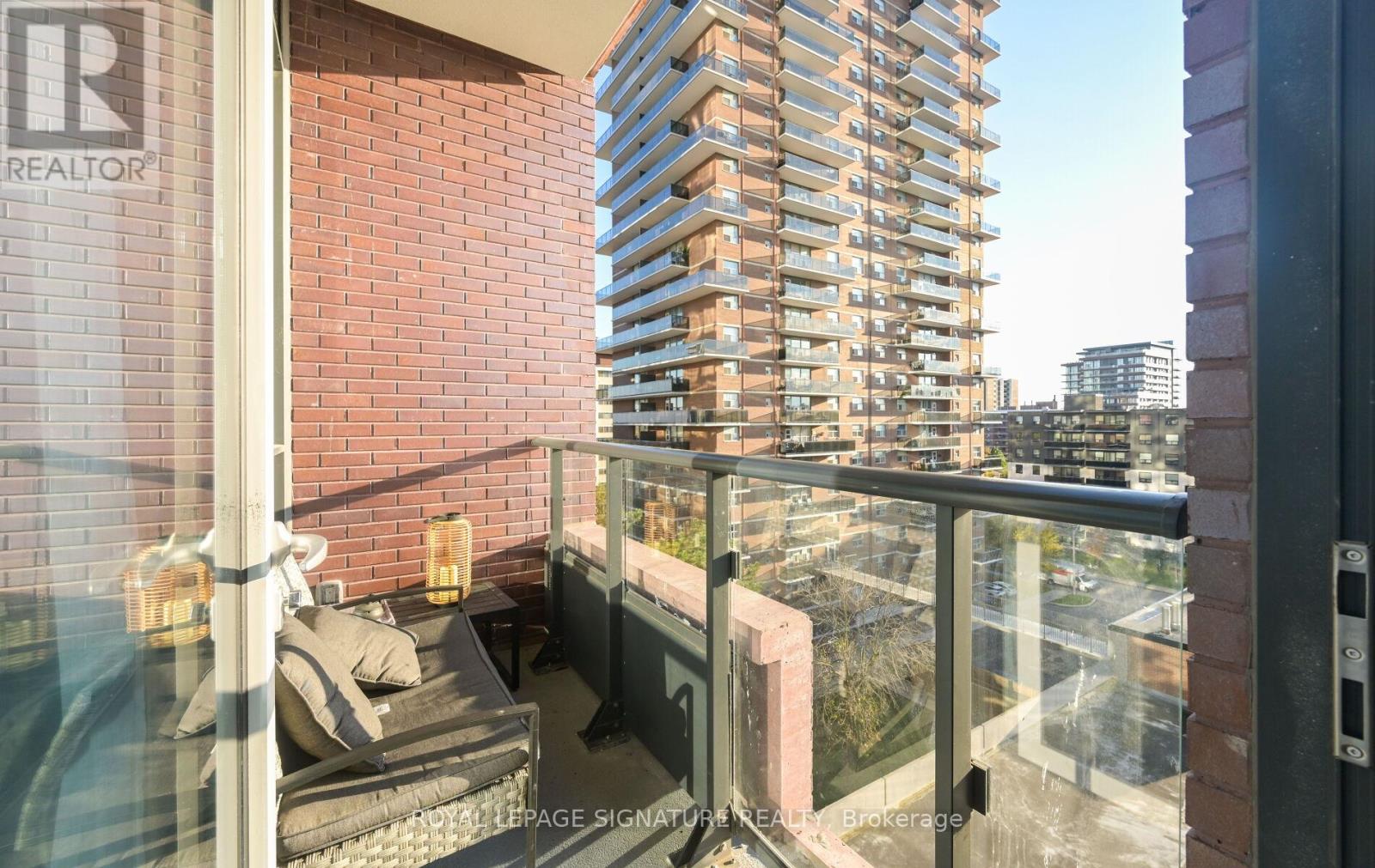 618 - 28 Ann Street, Mississauga, Ontario  L5G 3G1 - Photo 31 - W12544350