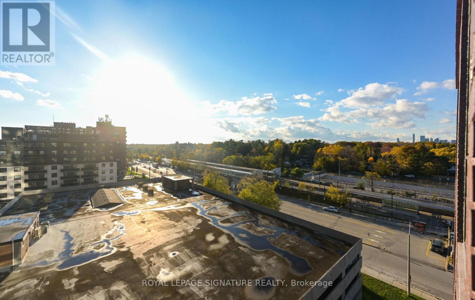 618 - 28 Ann Street, Mississauga, Ontario  L5G 3G1 - Photo 35 - W12544350