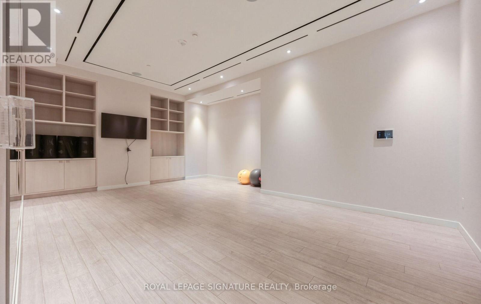 618 - 28 Ann Street, Mississauga, Ontario  L5G 3G1 - Photo 37 - W12544350