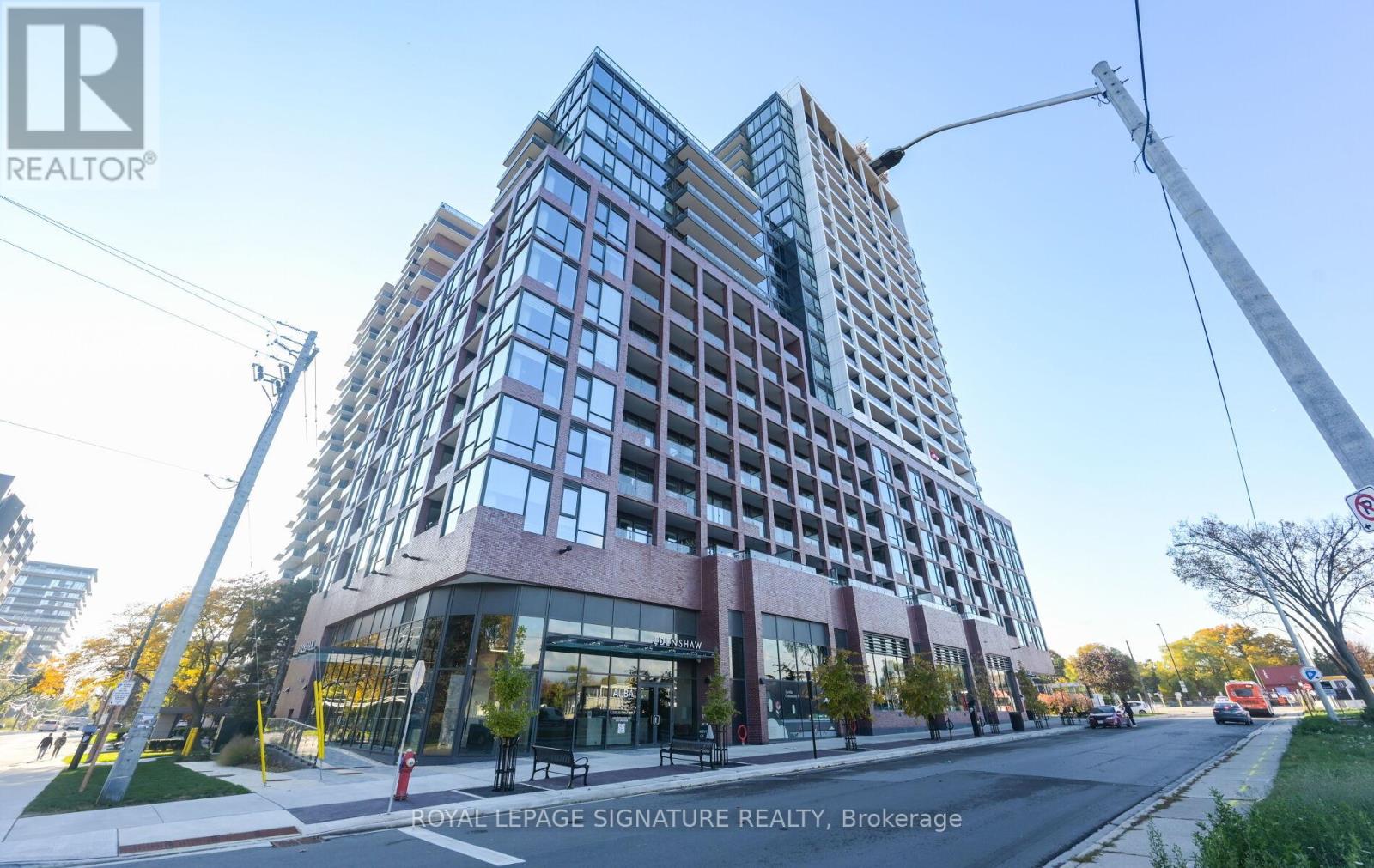 618 - 28 Ann Street, Mississauga, Ontario  L5G 3G1 - Photo 5 - W12544350