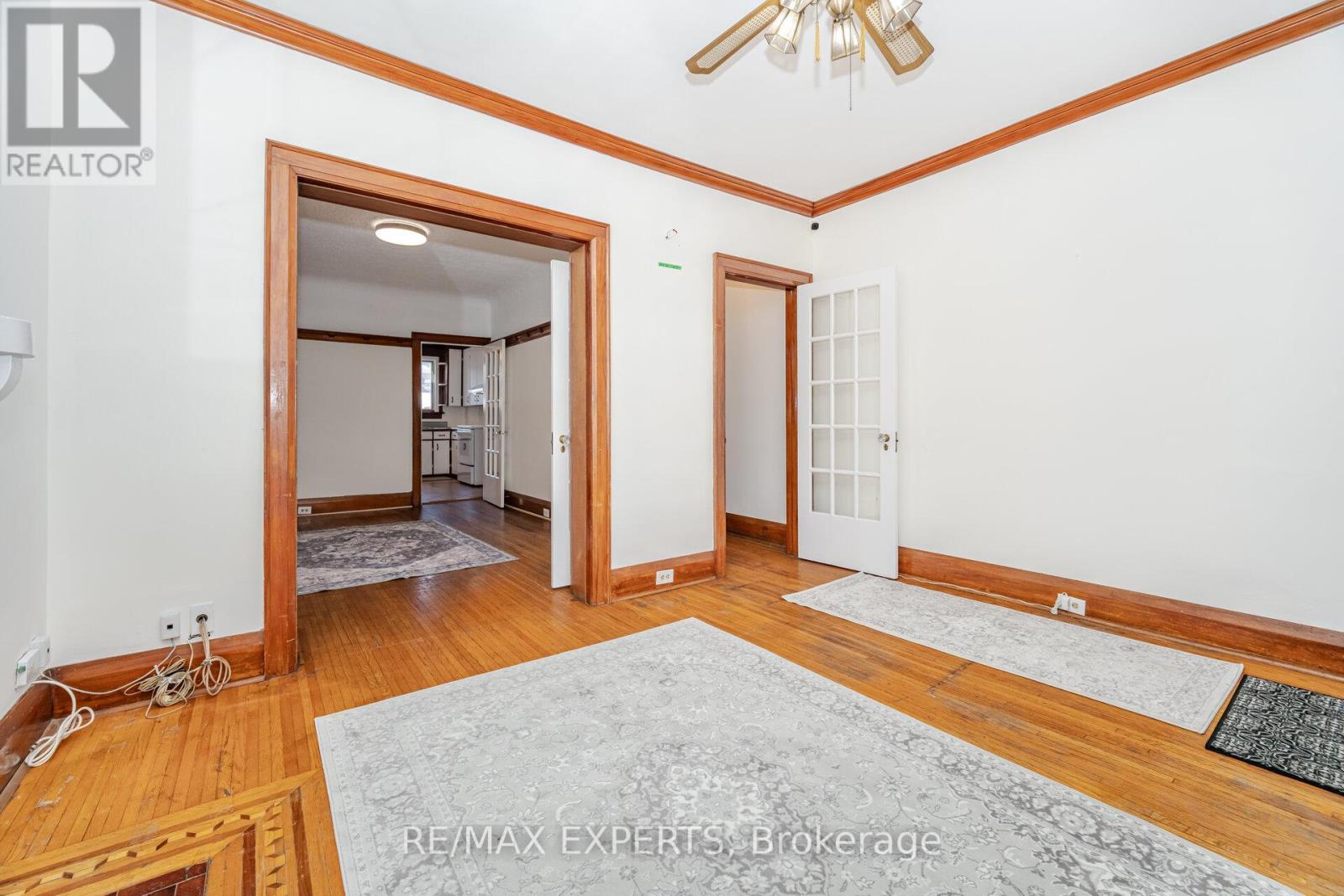 196 Symington Avenue, Toronto, Ontario  M6P 3W6 - Photo 10 - W12544352