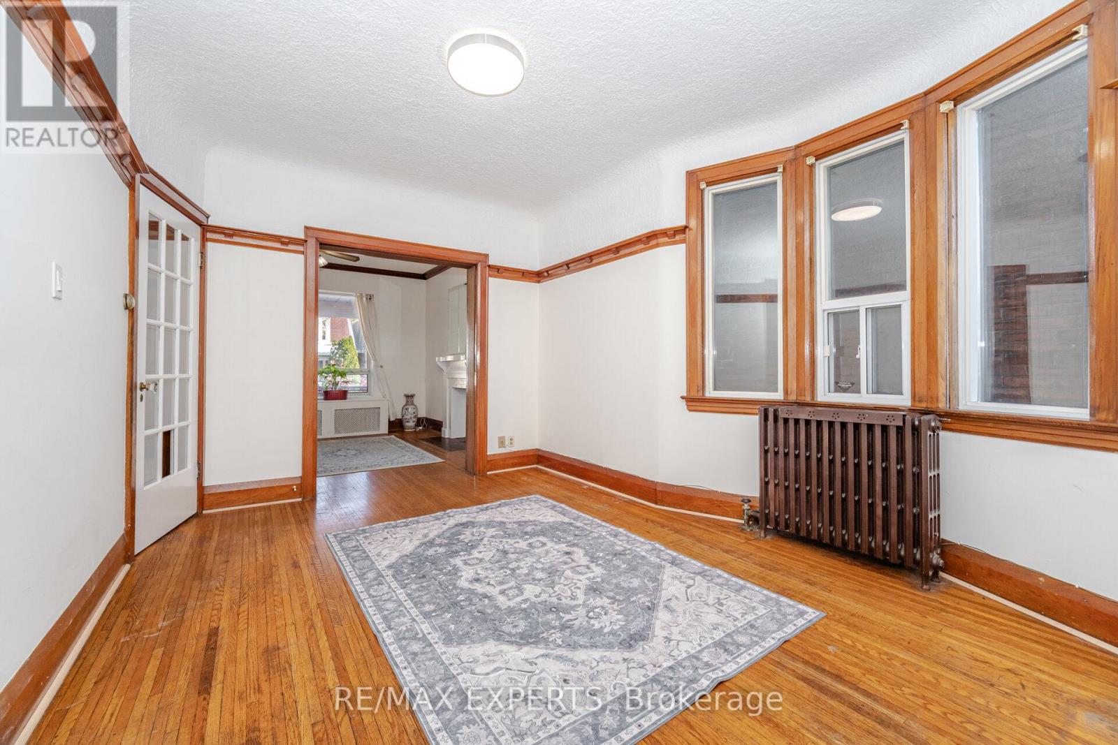 196 Symington Avenue, Toronto, Ontario  M6P 3W6 - Photo 11 - W12544352