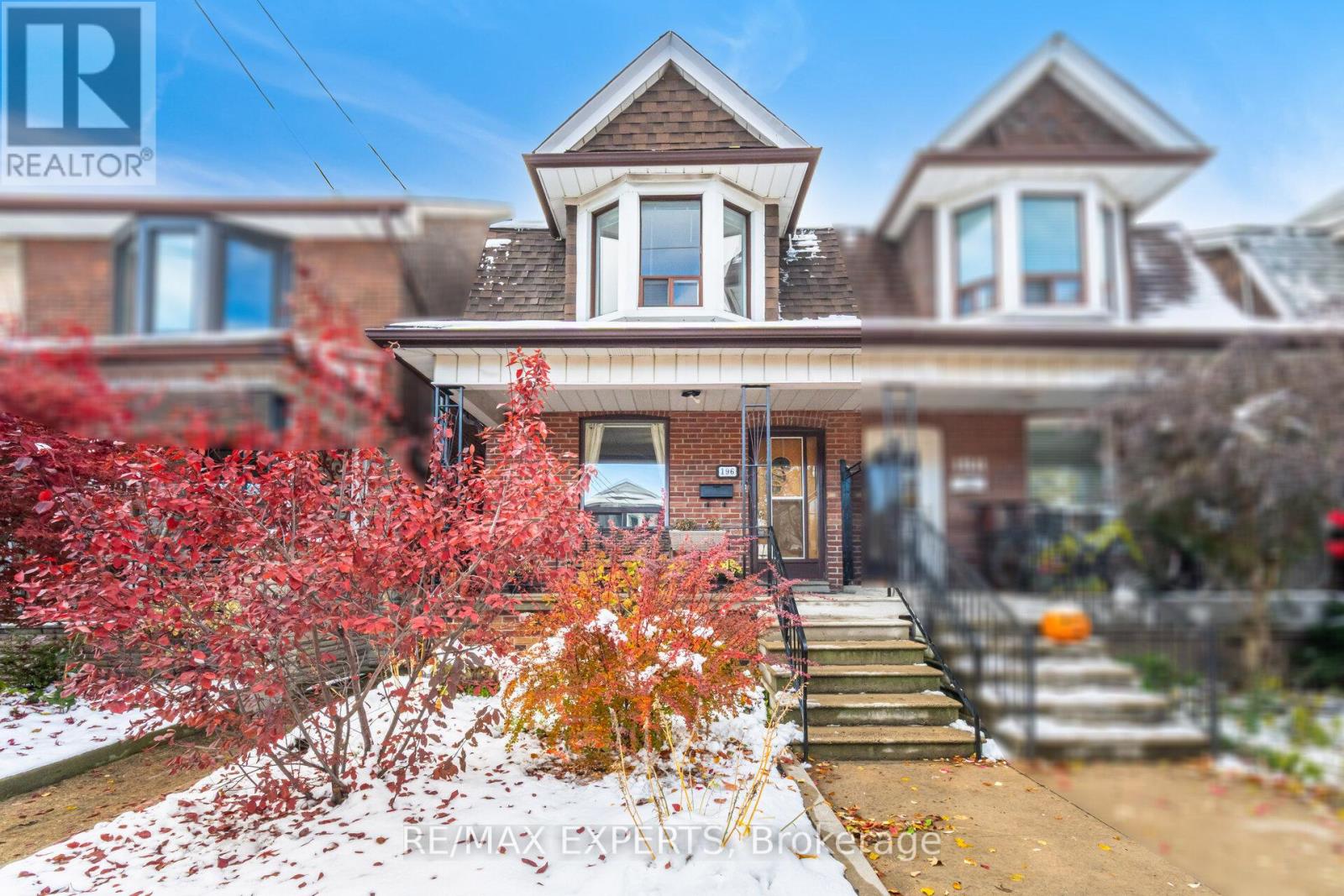 196 Symington Avenue, Toronto, Ontario  M6P 3W6 - Photo 2 - W12544352