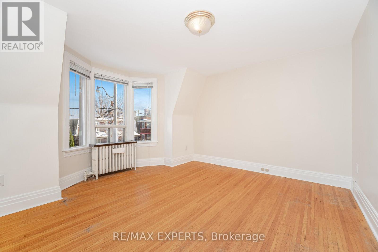 196 Symington Avenue, Toronto, Ontario  M6P 3W6 - Photo 22 - W12544352