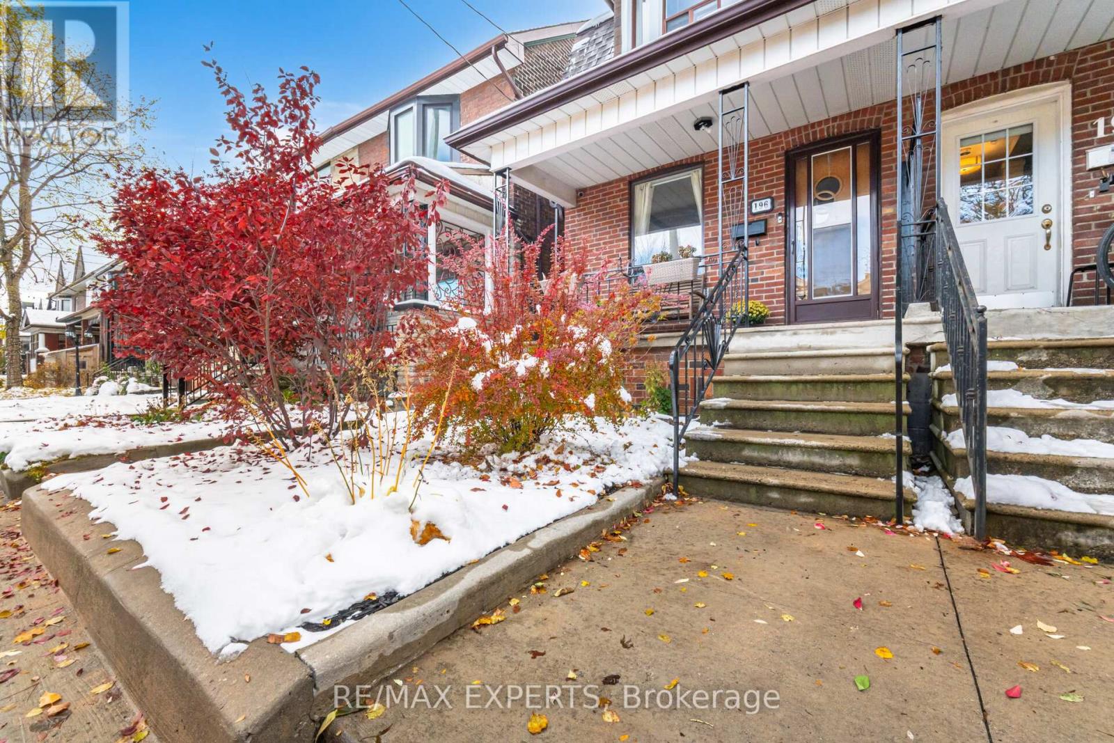 196 Symington Avenue, Toronto, Ontario  M6P 3W6 - Photo 6 - W12544352