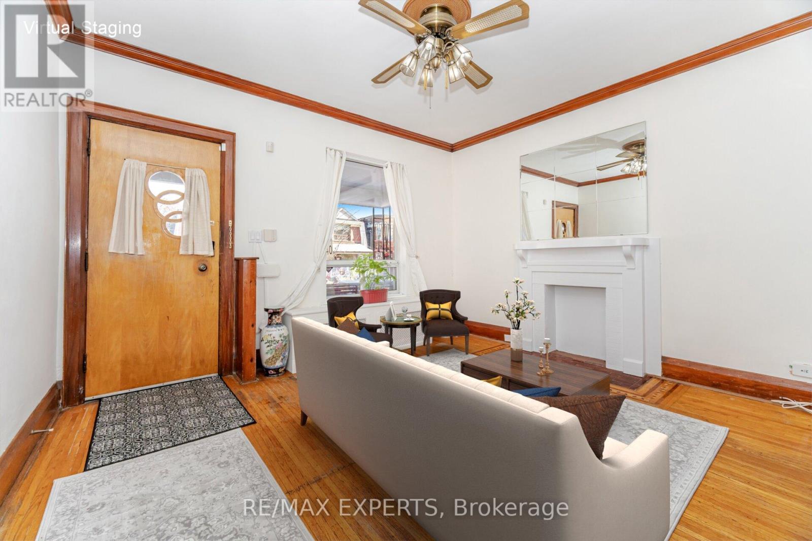 196 Symington Avenue, Toronto, Ontario  M6P 3W6 - Photo 8 - W12544352