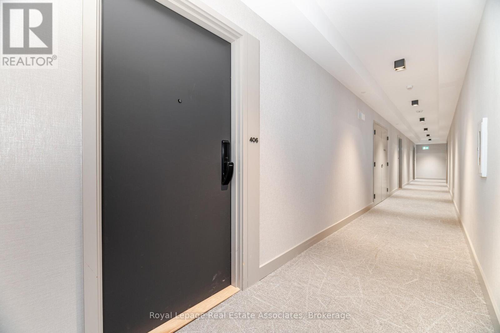 406 - 335 Wheat Boom Drive, Oakville, Ontario  L6H 7Y1 - Photo 6 - W12544358