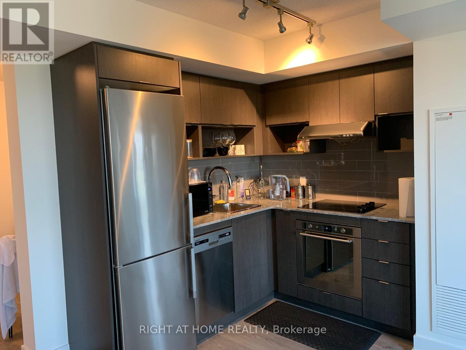 2807 - 7 Mabelle Avenue, Toronto, Ontario  M9A 0C9 - Photo 5 - W12544360